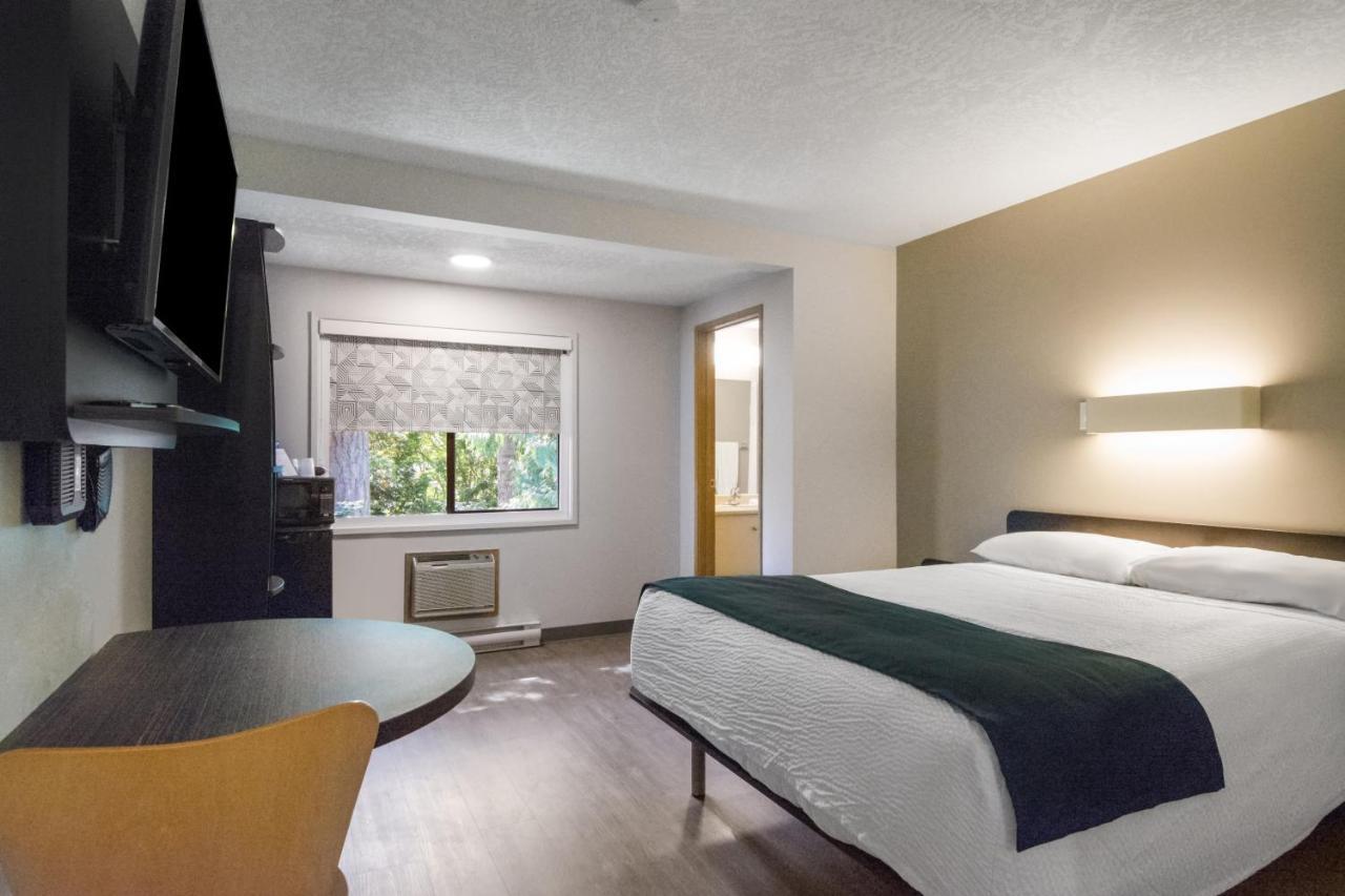 Motel 6-Saanichton, Bc - Victoria Airport Exterior photo