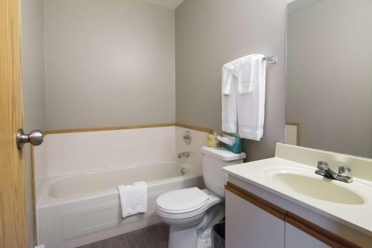 Motel 6-Saanichton, Bc - Victoria Airport Exterior photo